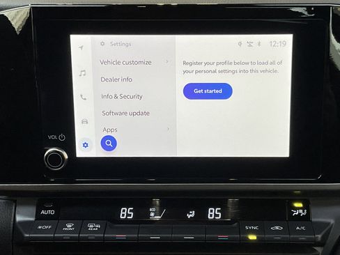 Used 2025 Toyota Camry LE image 17