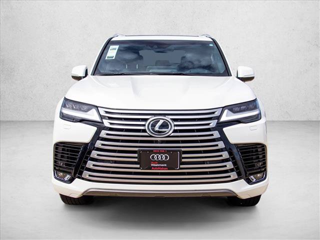 Used 2024 Lexus LX 600 4WD w/ Luxury Package image 2