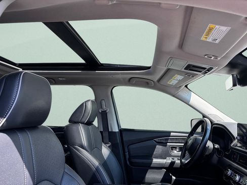 Certified 2023 Honda Pilot Elite image 44