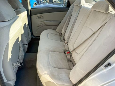 Used 2009 Kia Spectra LX image 25