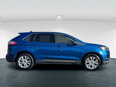 Used 2020 Ford Edge Titanium w/ Equipment Group 301A AWD/4WD image 7