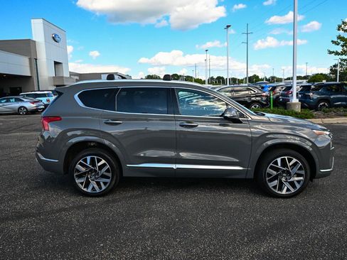 Used 2023 Hyundai Santa Fe Calligraphy AWD/4WD image 3