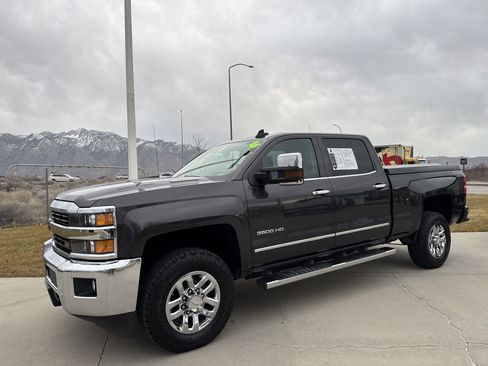 Used 2016 Chevrolet Silverado 3500 LTZ w/ Duramax Plus Package image 15