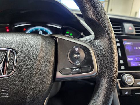 Used 2018 Honda Civic EX image 30