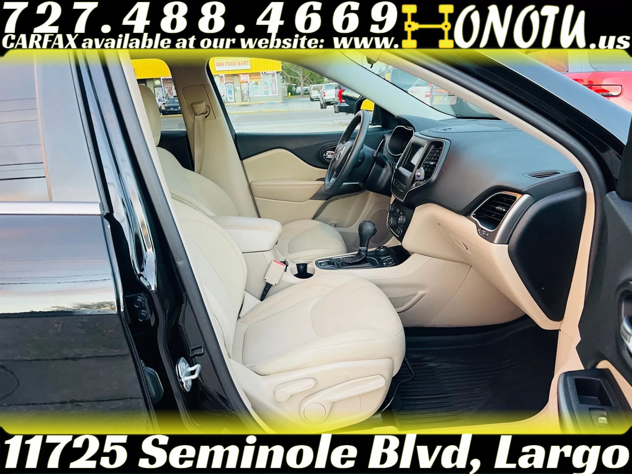 Used 2019 Jeep Cherokee Latitude w/ Popular Appearance Group AWD/4WD image 19