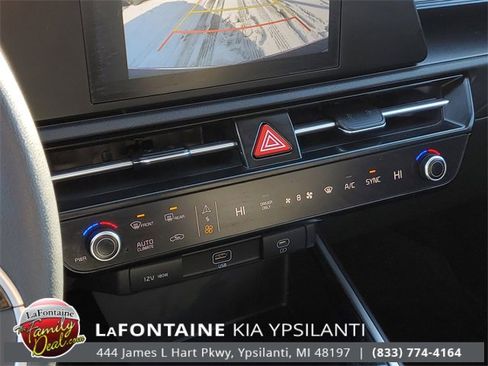Certified 2025 Kia Niro LX image 22