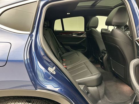 Used 2025 BMW X4 xDrive30i image 7