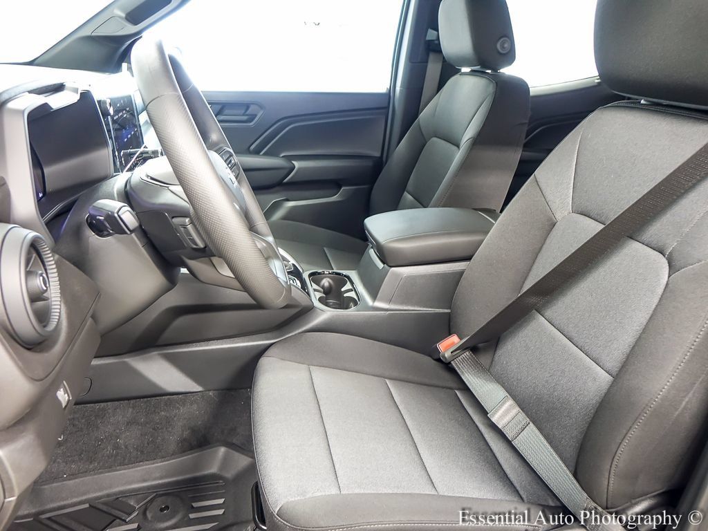 New 2026 Chevrolet Colorado Trail Boss AWD/4WD image 10
