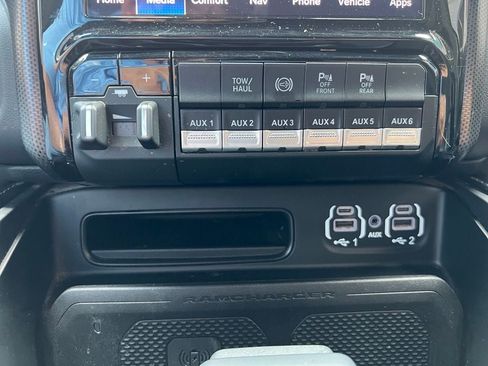 Used 2024 RAM 3500 Limited w/ Night Edition AWD/4WD image 11