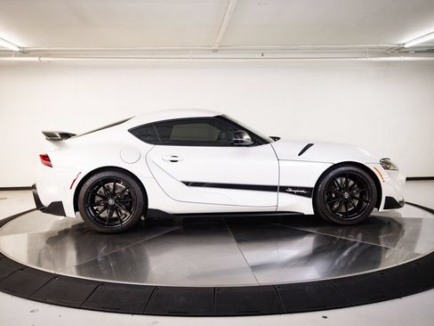 Used 2024 Toyota Supra RWD image 8