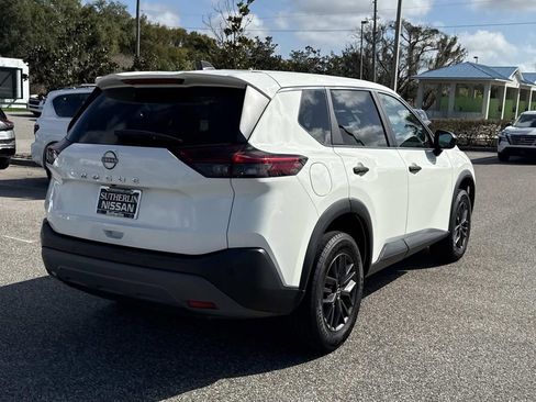 Certified 2023 Nissan Rogue S image 4
