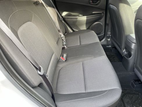 Used 2023 Hyundai Kona SEL AWD/4WD image 16