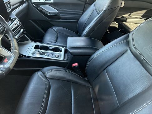 Used 2022 Ford Explorer ST w/ Equipment Group 401A image 22
