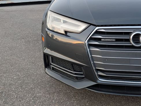 Used 2018 Audi A4 2.0T Ultra Premium Plus w/ Premium Plus Package FWD image 9