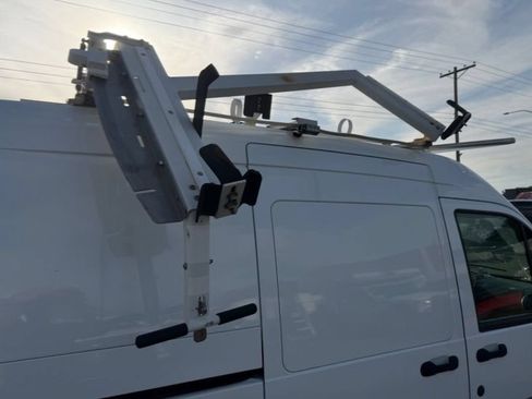Used 2012 Ford Transit Connect XL FWD image 10