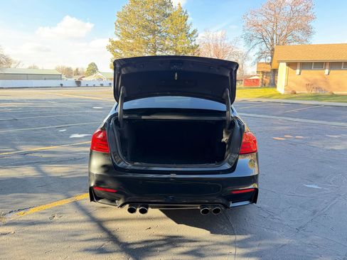 Used 2015 BMW M3 Sedan image 10
