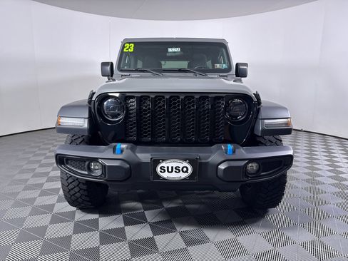Used 2023 Jeep Wrangler Unlimited w/ Cold Weather Group AWD/4WD image 2