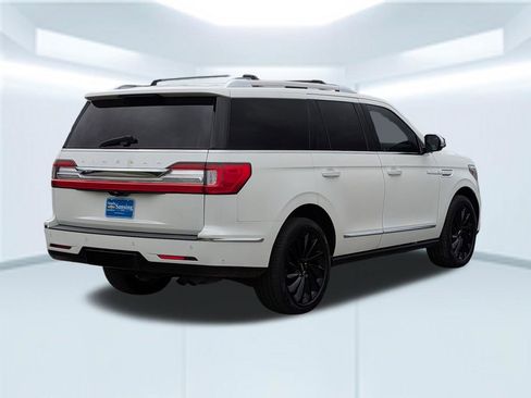 Used 2021 Lincoln Navigator Reserve image 6