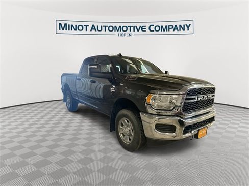 Certified 2023 RAM 2500 Tradesman image 2