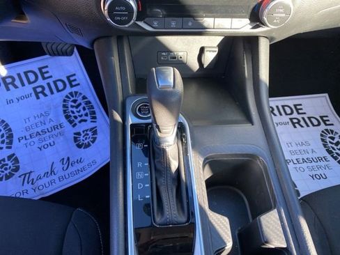 Used 2021 Nissan Sentra SV image 30