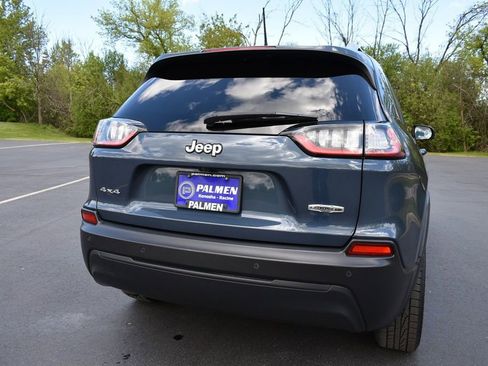 Used 2019 Jeep Cherokee Latitude Plus w/ Comfort/Convenience Group AWD/4WD image 6