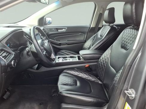 Certified 2024 Ford Edge Titanium AWD/4WD image 18