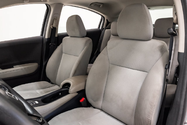 Used 2021 Honda HR-V LX image 9