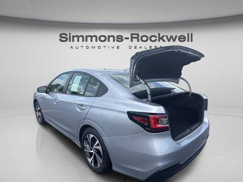 Used 2025 Subaru Legacy Premium AWD/4WD image 7
