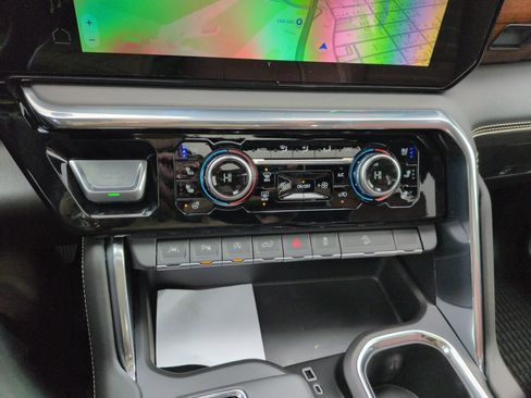 New 2026 GMC Sierra 1500 Denali Ultimate AWD/4WD image 12