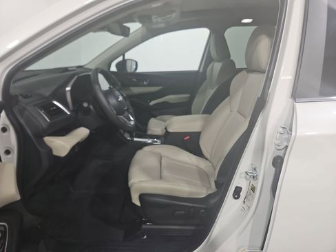 New 2026 Subaru Ascent Limited w/ Popular Package #1 AWD/4WD image 9