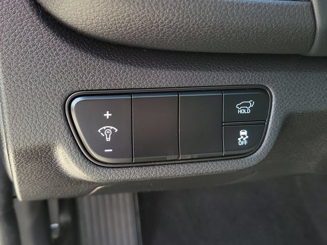 Certified 2024 Kia Seltos SX w/ SX Sunroof Package AWD/4WD image 16