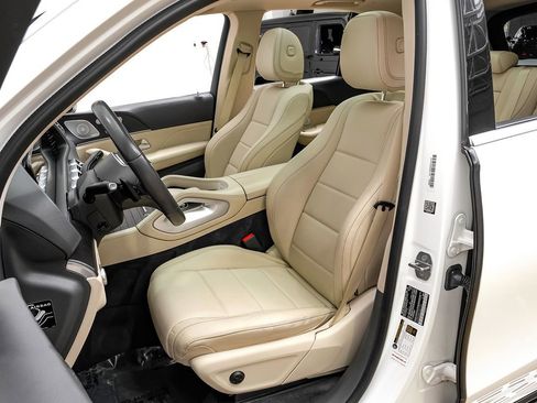 Used 2020 Mercedes-Benz GLE 350 w/ AMG Line Exterior image 26