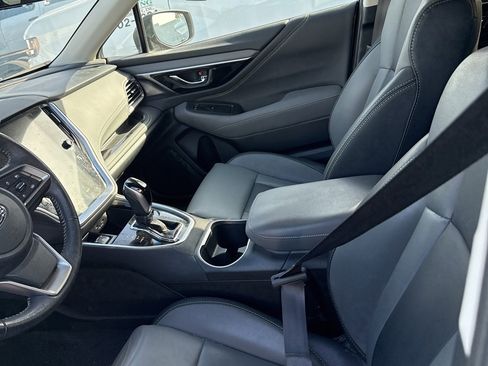 Used 2021 Subaru Outback Onyx Edition XT image 7