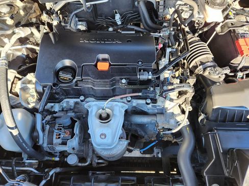 Certified 2023 Honda HR-V LX image 9