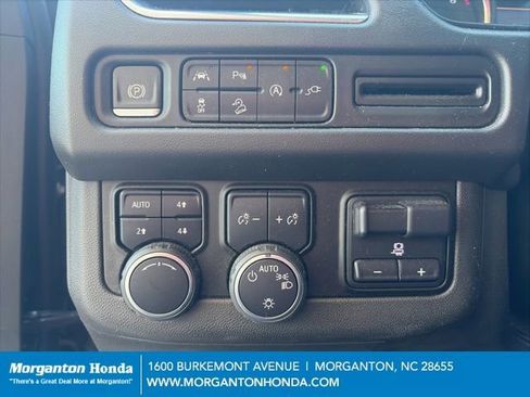 Used 2021 Chevrolet Tahoe Z71 w/ Z71 Signature Package AWD/4WD image 19