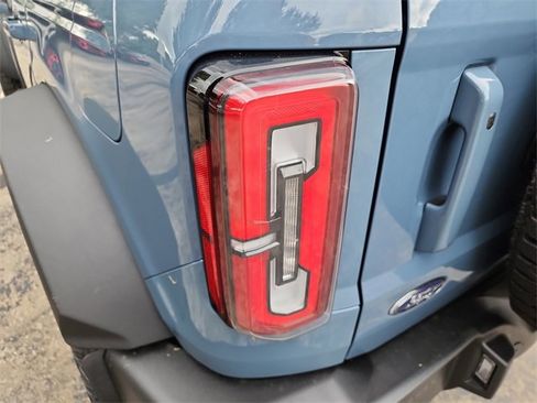 New 2025 Ford Bronco Outer Banks w/ Sasquatch Package image 7