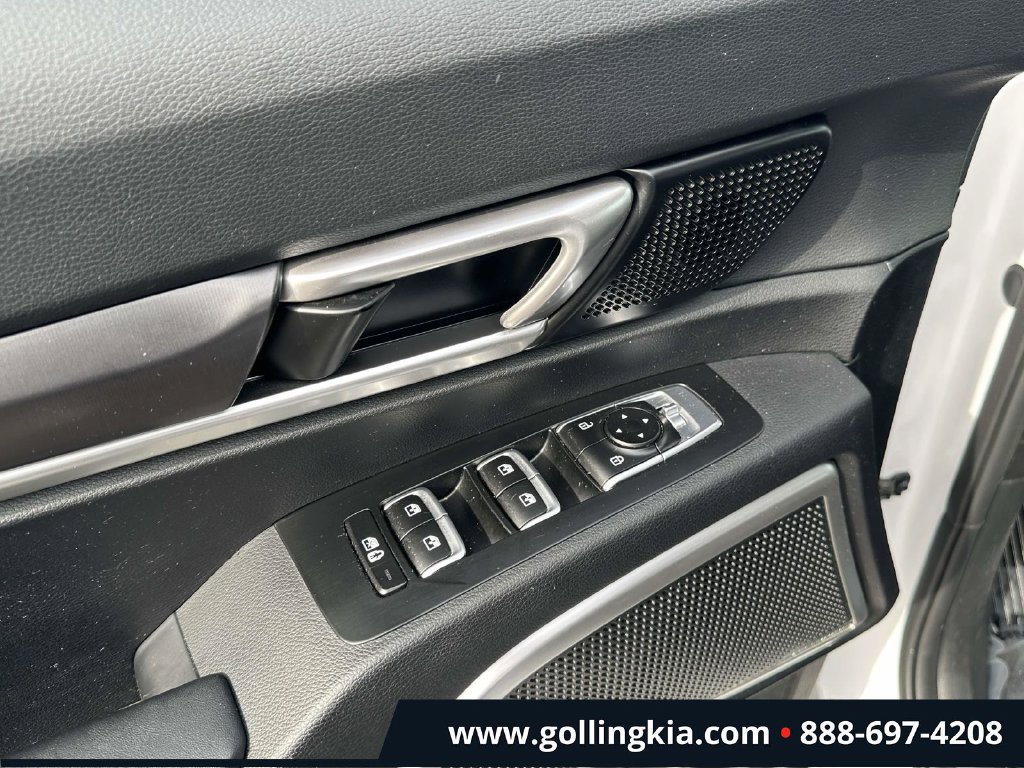Certified 2023 Kia Telluride S AWD/4WD image 15