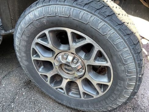 Used 2020 Ford F250 Lariat w/ Lariat Value Package image 5