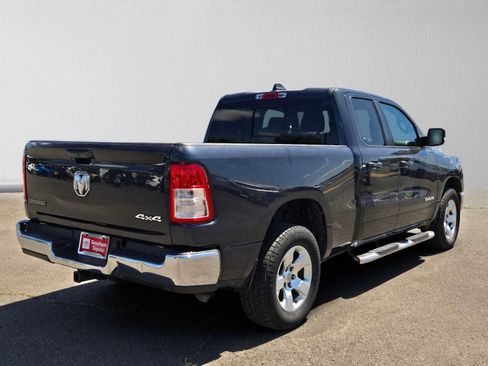 Used 2021 RAM 1500 Big Horn AWD/4WD image 3