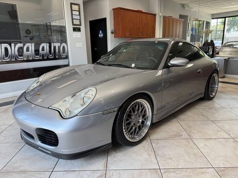 Used 2004 Porsche 911 GT3 RS image 6