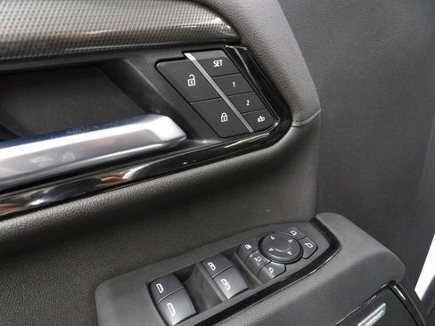 Used 2025 GMC Sierra 2500 AT4 w/ Technology Package AWD/4WD image 66