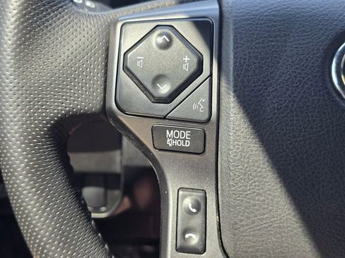 Used 2023 Toyota Tacoma TRD Off-Road AWD/4WD image 31