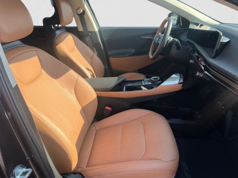 Certified 2025 Kia EV6 Wind image 14