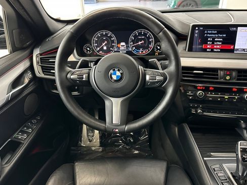 Used 2019 BMW X6 xDrive35i w/ M Sport Package image 28