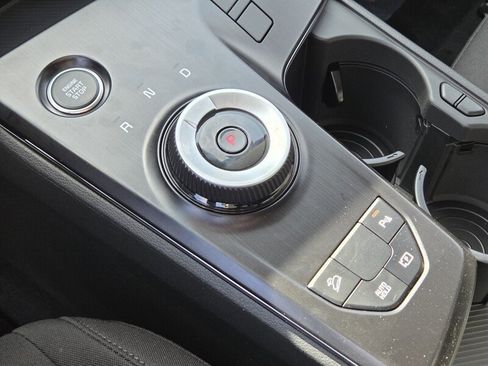 New 2026 Kia Sportage LX FWD image 14