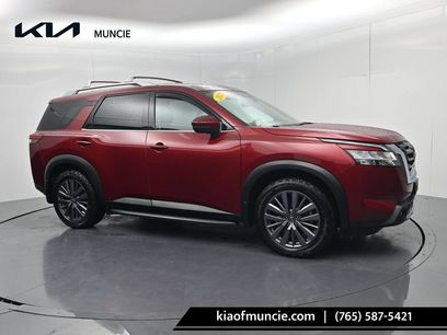 Used 2023 Nissan Pathfinder SL w/ SL Premium Package