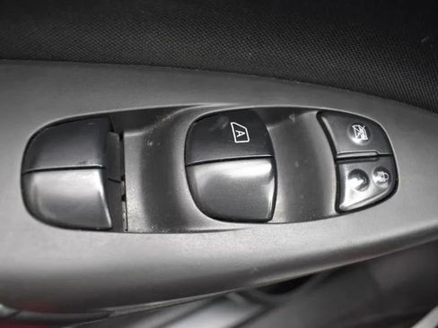 Used 2019 Nissan Sentra SV FWD image 20
