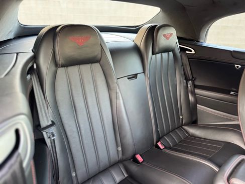 Used 2014 Bentley Continental GT image 21