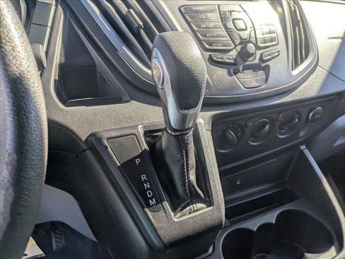 Used 2019 Ford Transit 350 XLT image 11