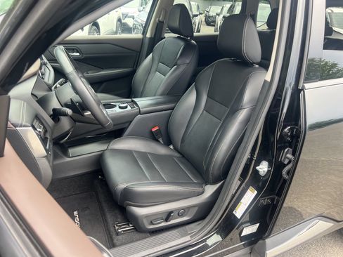 Certified 2023 Nissan Rogue SL AWD/4WD image 19